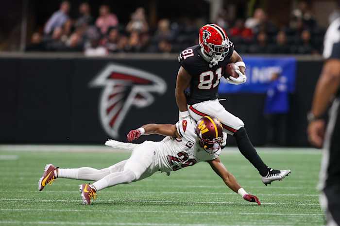 Kendall Fuller had nine tackles, two passes defended and an interception.